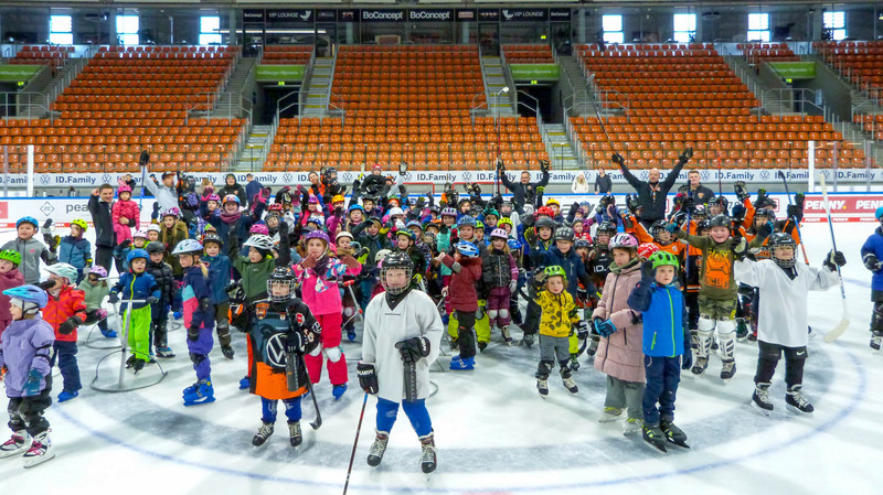 Über 130 Kinder beim Kids Hockey Day 