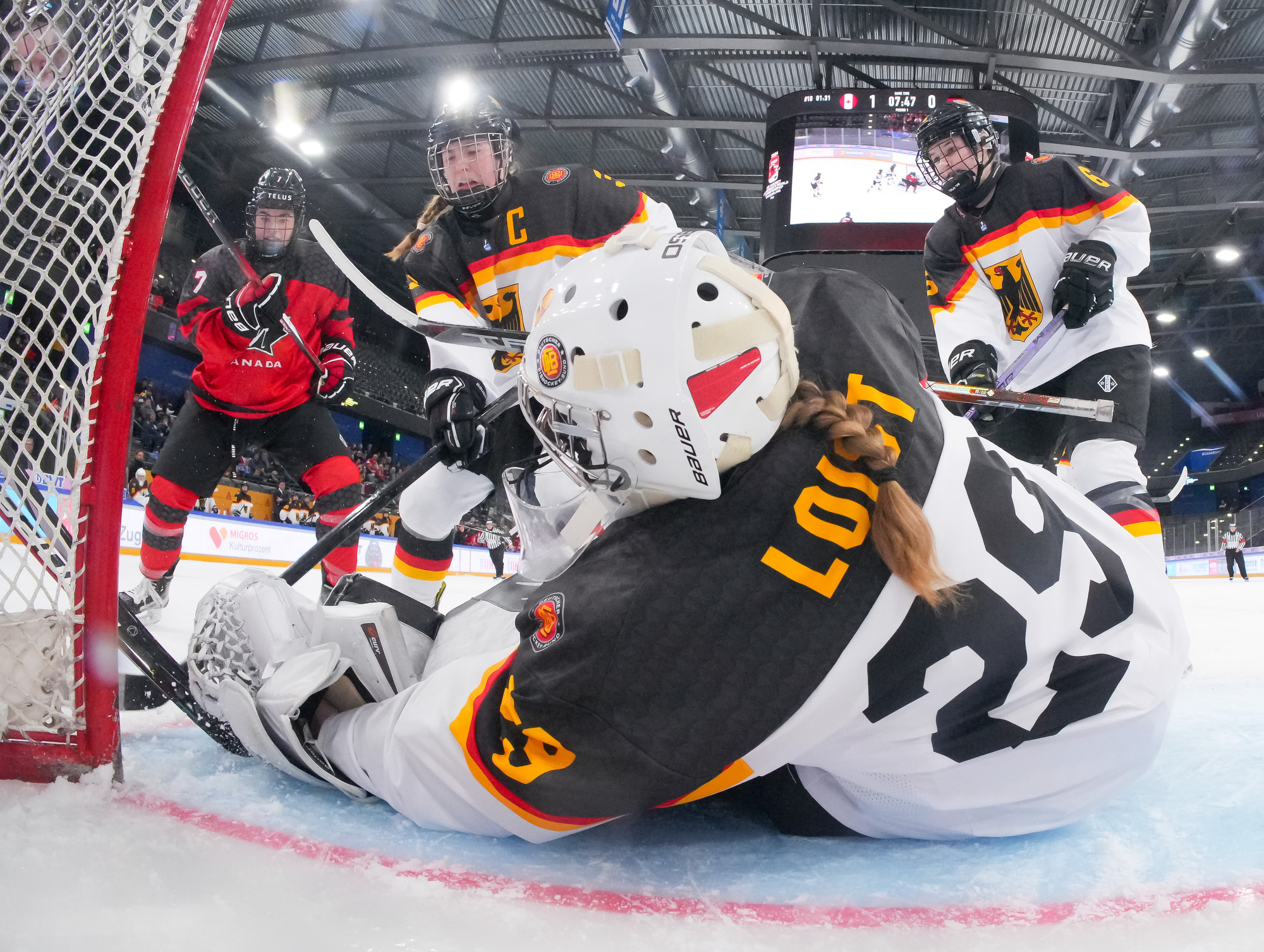 2024 IIHF-U18-Frauen-Weltmeis­ter­schaft: Deutsch­land verliert Auftakt gegen Canada deutlich