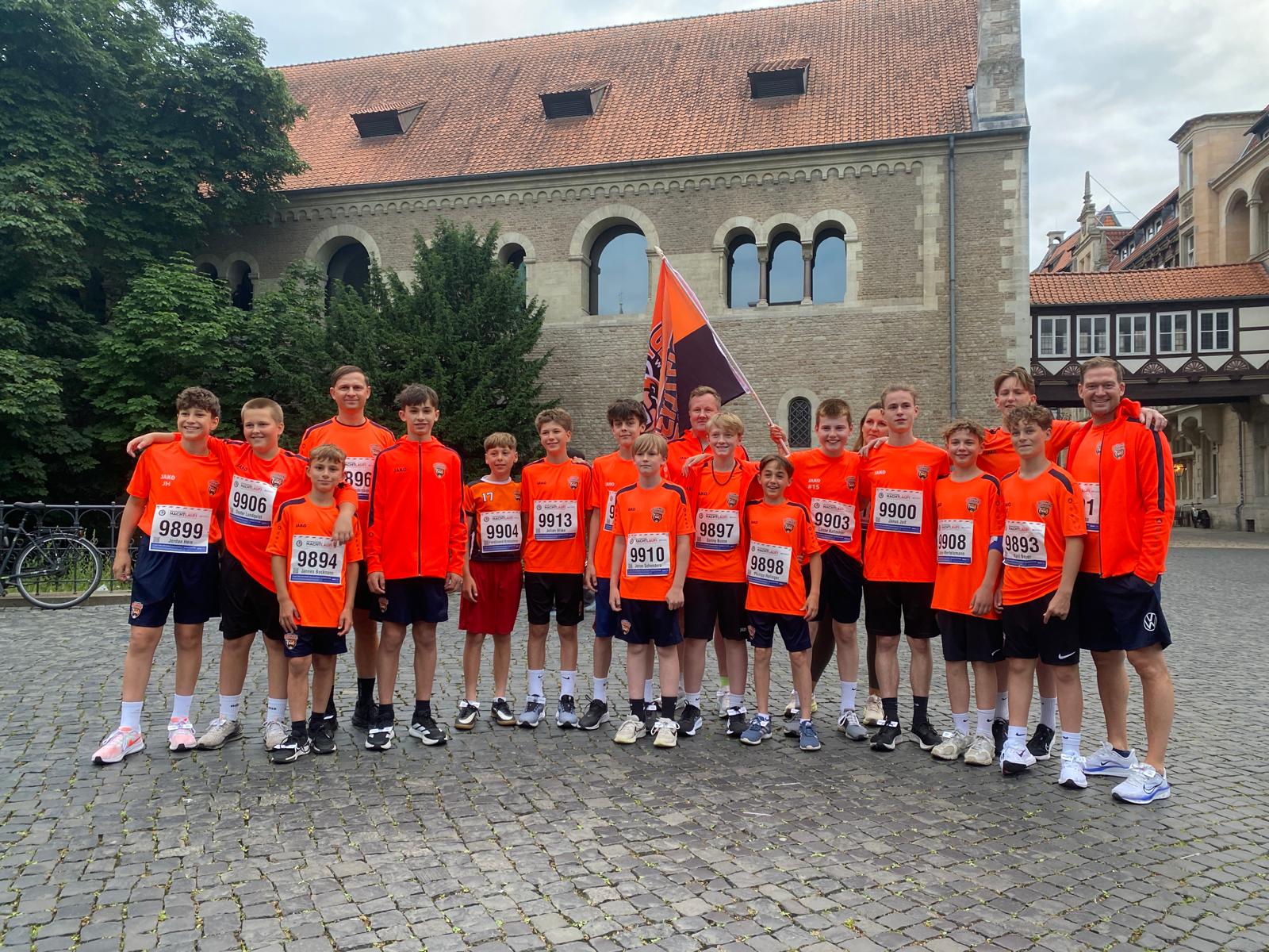 Young Grizzlys U15 rocken Braun­schweiger Nachtlauf