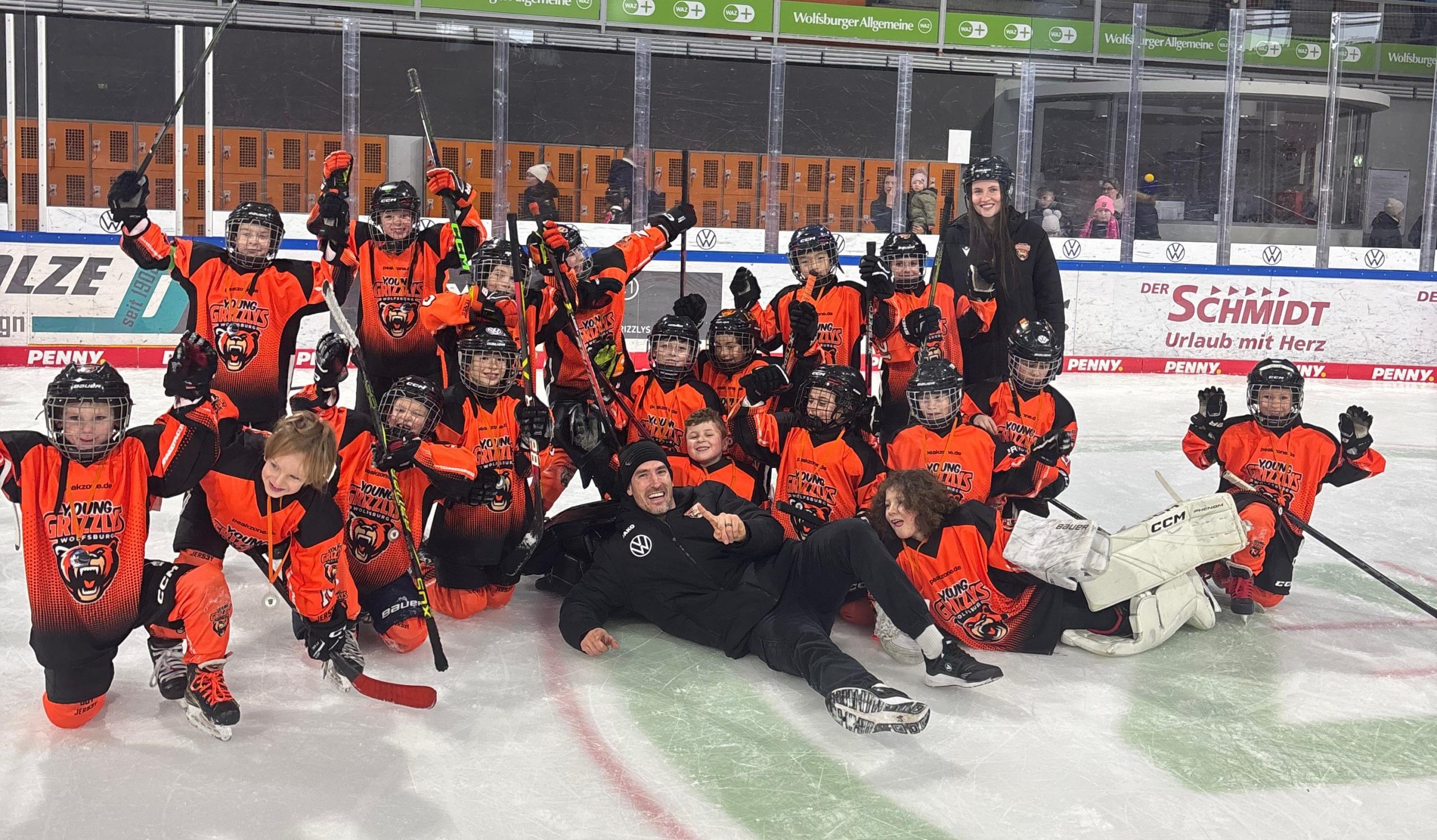 Kampfgeist, Teamwork und Tore: Kleinstschüler begeistern beim Heimturnier